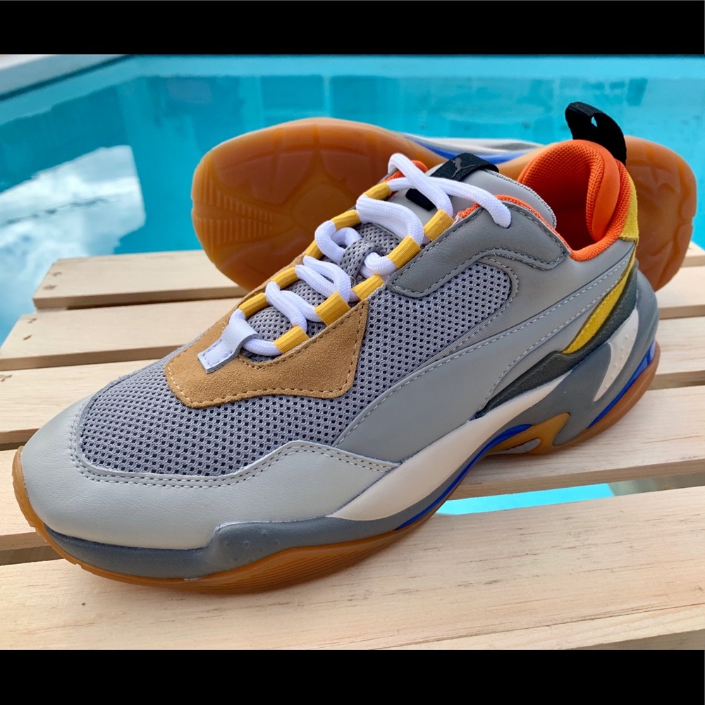 PUMA Thunder Spectra Sneakers